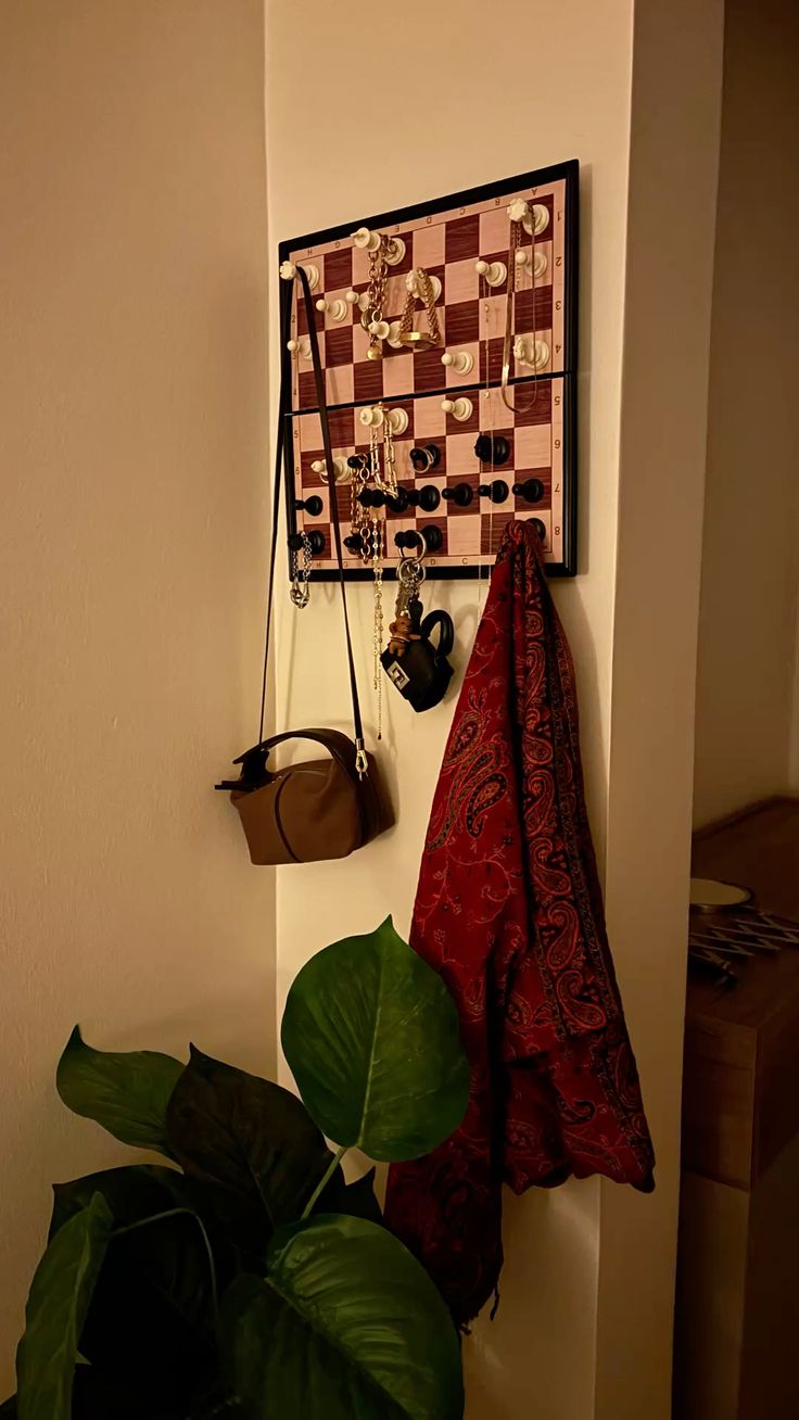 Chessboard Wall Hanger & Wall organizer - Things of Art